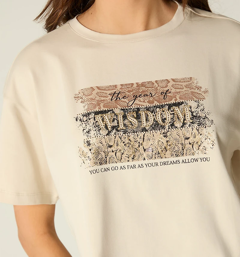 SHORT SLEEVE T-SHIRT EMBOSSED PRINT