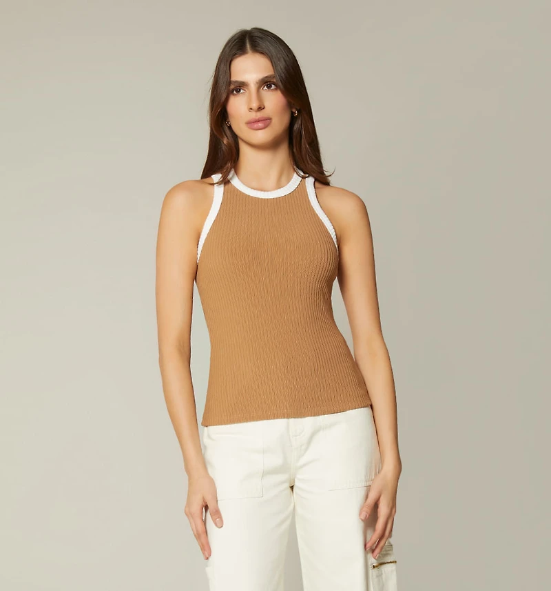 BASIC SLEEVELESS BLOUSE
