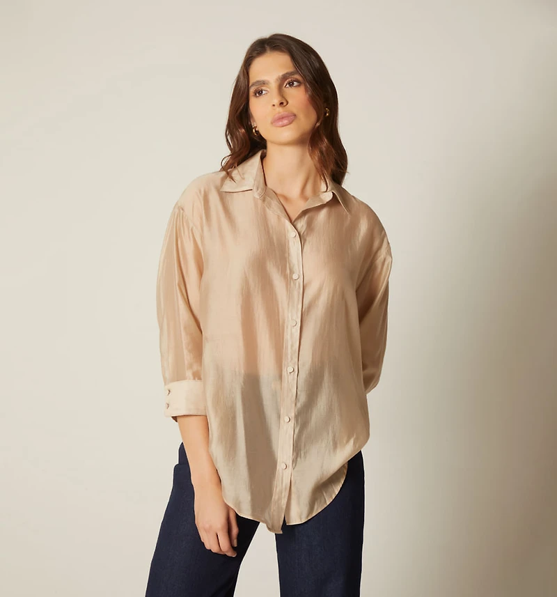 THREE-QUARTER SLEEVE BLOUSE