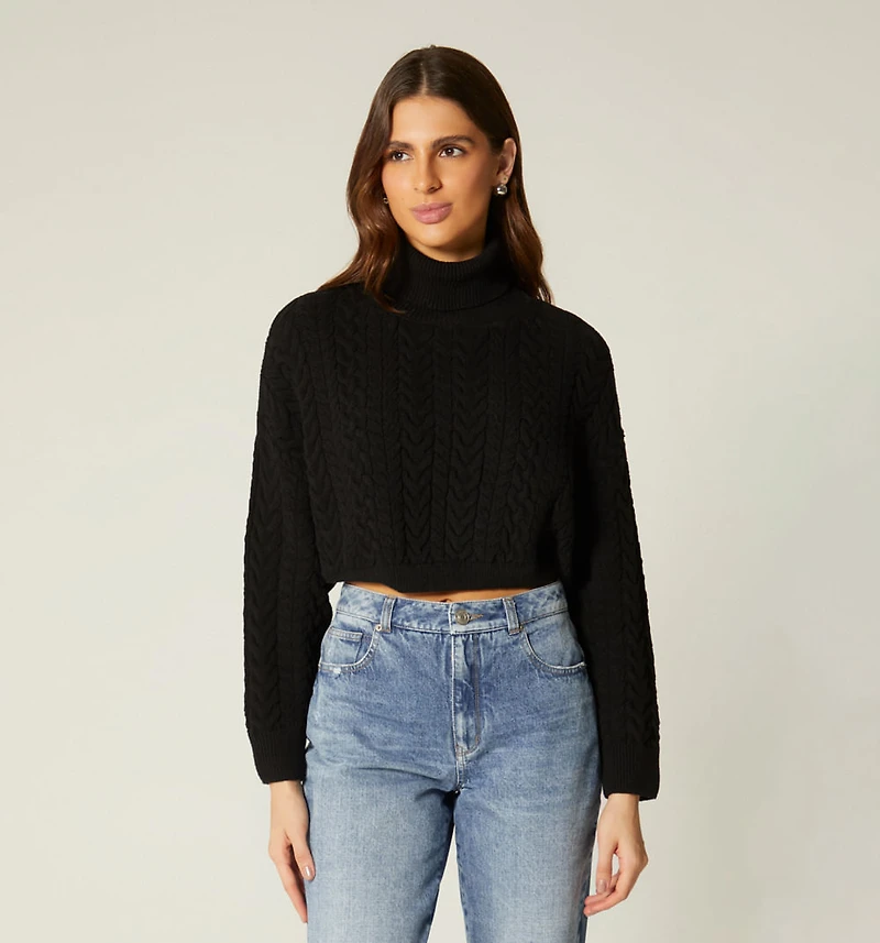 TURTLENECK KNITTED SWEATER