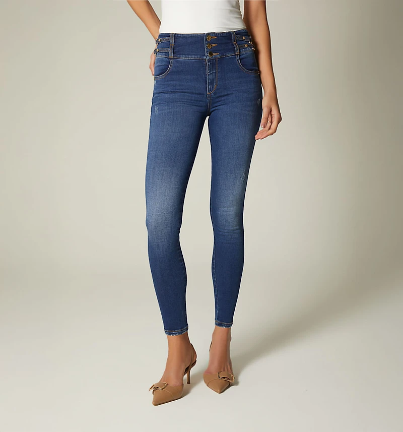 HIGH-WAIST ULTRASLIM JEANS WITH HARDWARE
