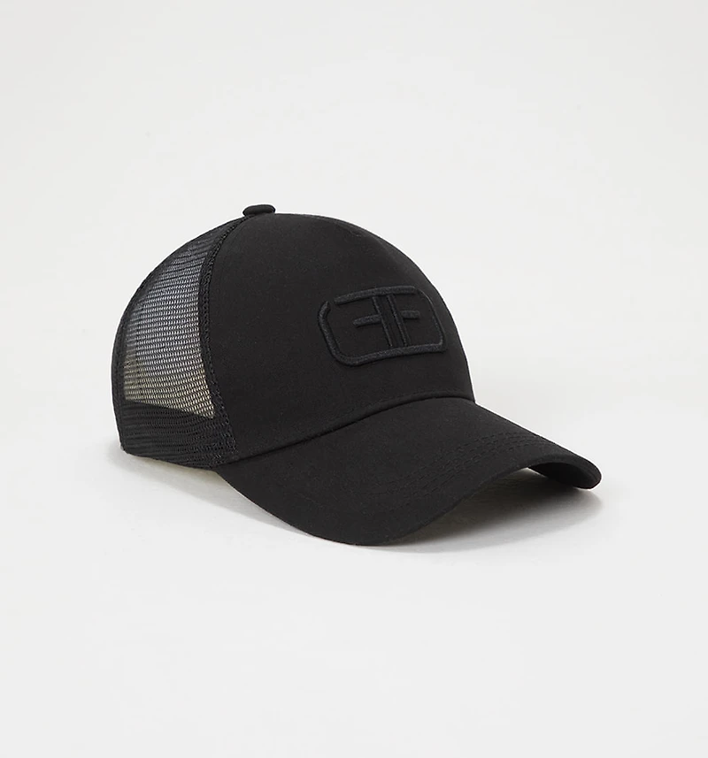 CAP WITH LOGO AND MESH