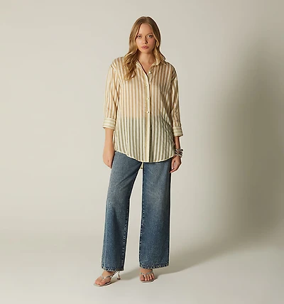 THREE-QUARTER SLEEVE BLOUSE