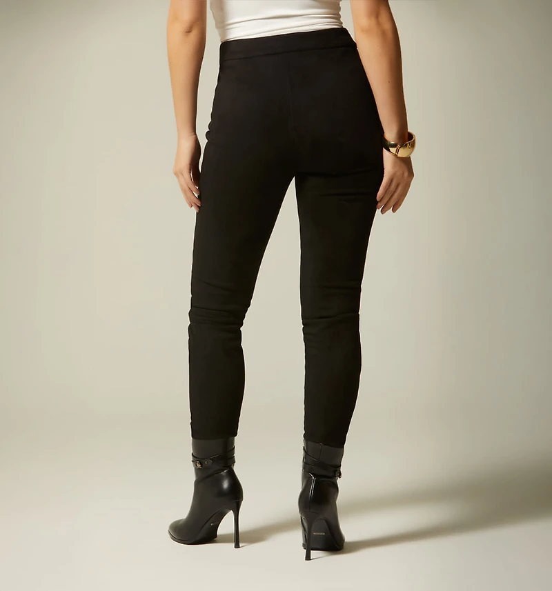 HIGH-WAISTED LEGGINGS WITH BUTTONS