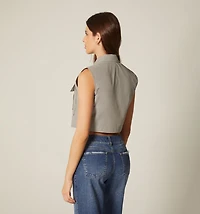 CROP SLEEVELESS, YOKE COLLAR AND POCKETS