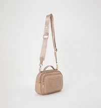 HANDS-FREE WITH EMBOSSED LOGO
