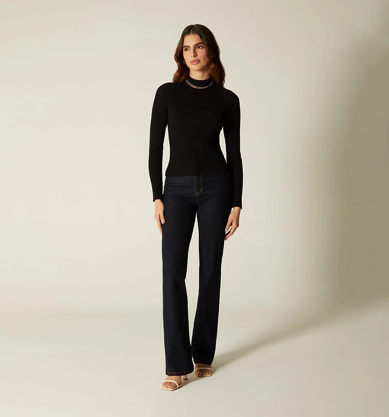 LONG SLEEVE KNITTED SWEATER
