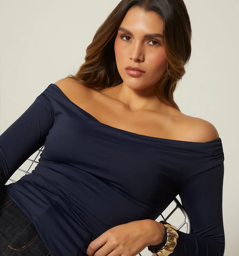 LONG SLEEVE OFF-SHOULDER BLOUSE