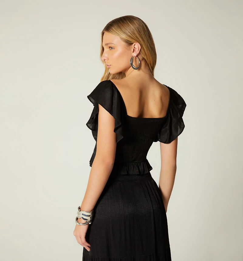OFF-SHOULDER BLOUSE
