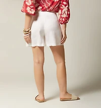 SHORT WITH WAISTBAND AND BUTTON