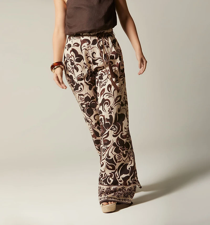 HIGH-WAISTED WIDE-LEG TROUSERS