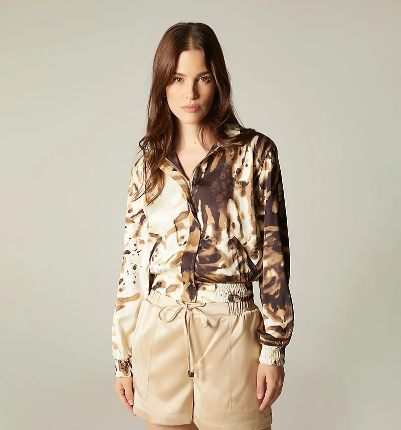BOMBER JACKET