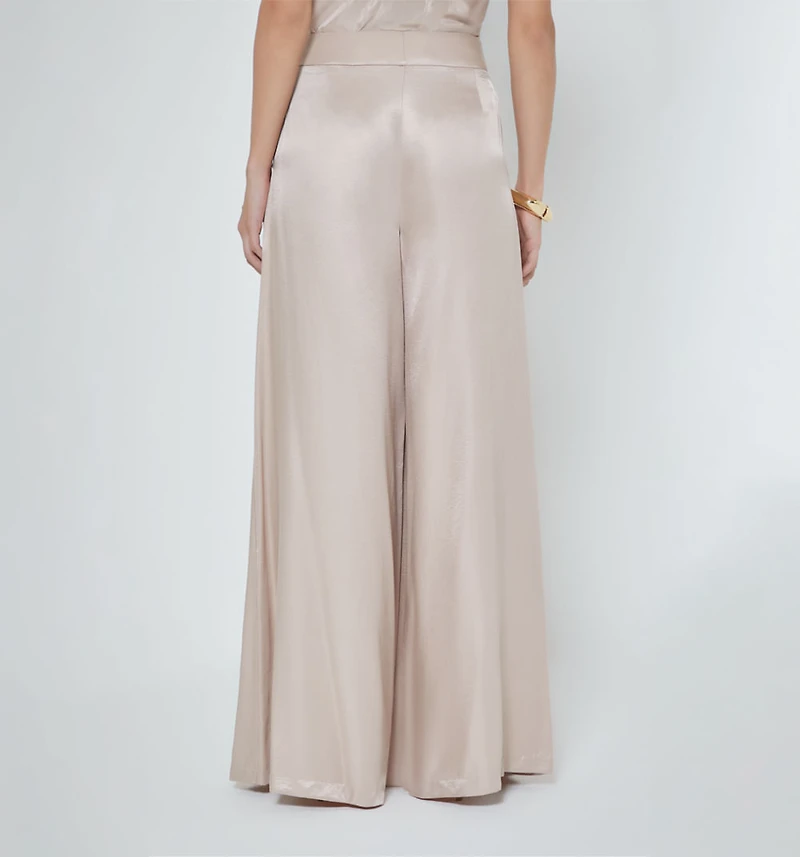 HIGH WAISTED PLEATED PALAZZO PANTS