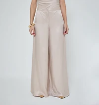 HIGH WAISTED PLEATED PALAZZO PANTS