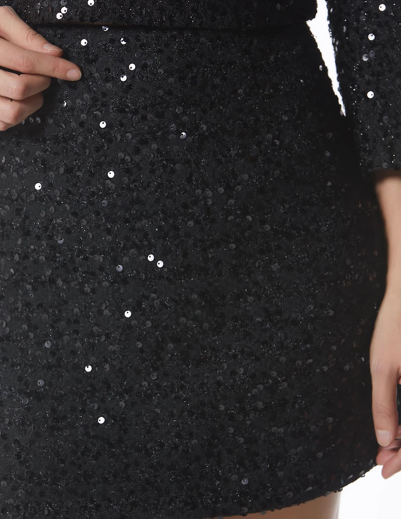 SHORT SEQUIN SKIRT