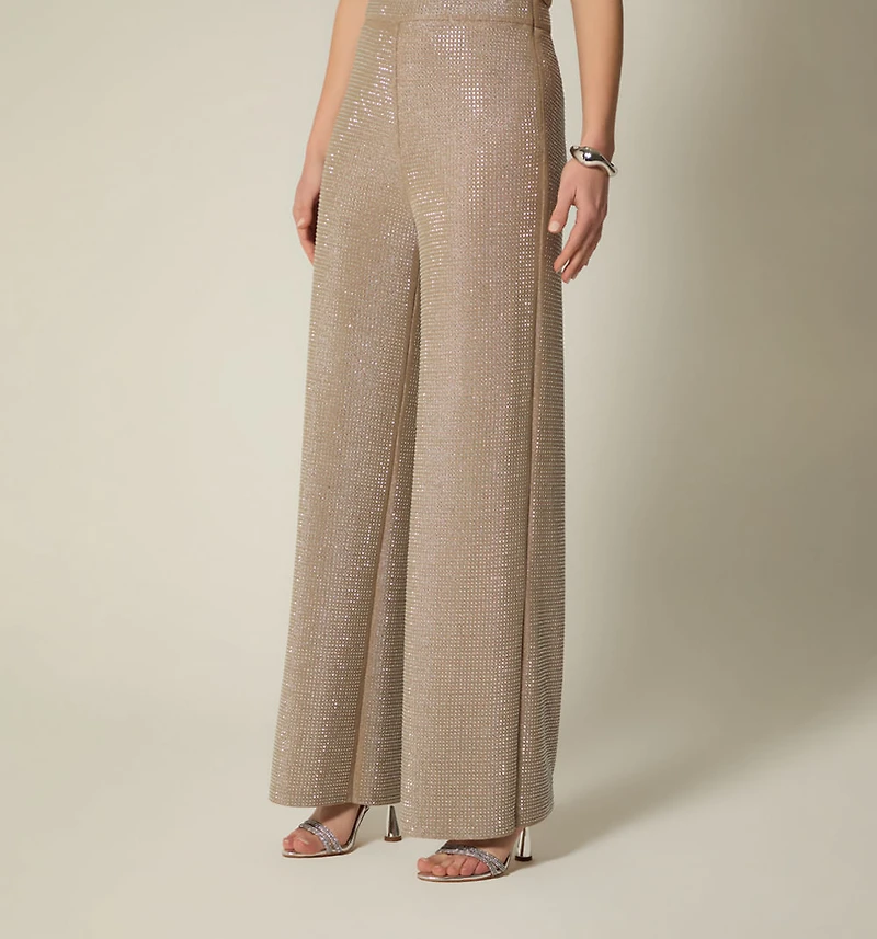 PANTS WITH HOTFIX