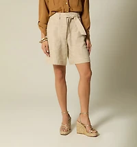 HIGH-WAISTED BERMUDA, POCKETS AND BELT
