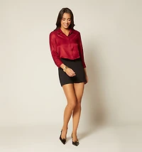 HIGH-WAISTED SHORTS WITH PIPING