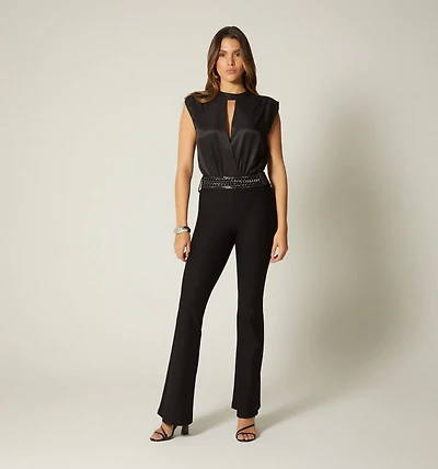 SLEEVELESS BODY WITH CROSSED FRONT