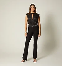 SLEEVELESS BODY WITH CROSSED FRONT