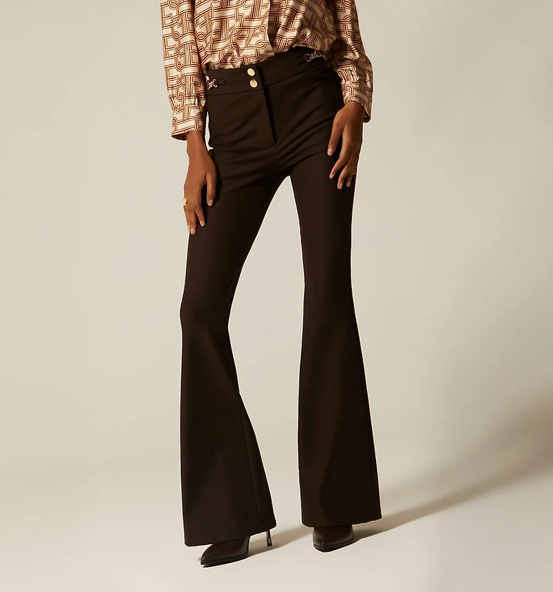 FLARED LEGGIN WITH HARDWARE