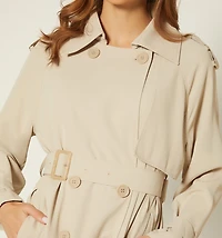 COAT WITH 4 BUTTONS AND OVERLAPPED YOKE