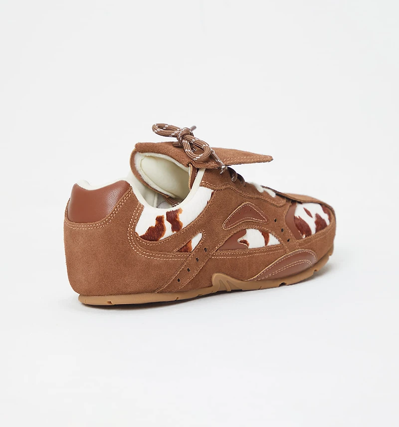 SPORTS SNEAKER ANIMAL AND SUEDE