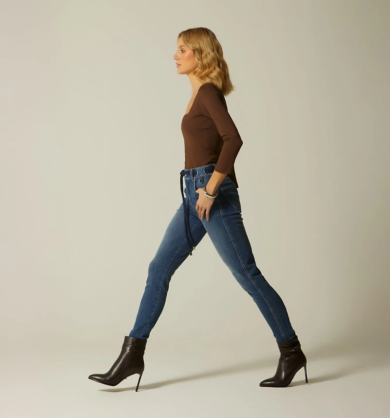 SKINNY HIGH WAIST JEANS WITH EYELETS AND CORD