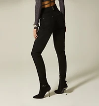 HIGH WAIST SKINNY JEANS WITH PLAQUE ON BELT LOOP