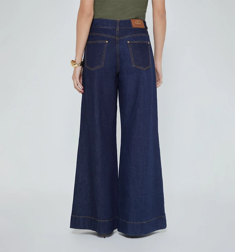 HIGH-WAISTED PALAZZO JEANS WITH BUTTONS