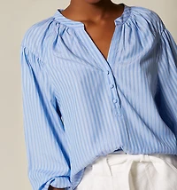 LONG SLEEVE ROUND NECK BLOUSE
