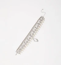 Choker necklace chains and pearls