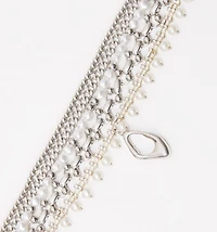 Choker necklace chains and pearls