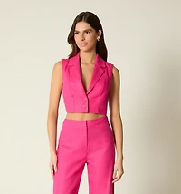SLEEVELESS BLOUSE