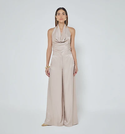 HALTER NECK BACKLESS BLOUSE