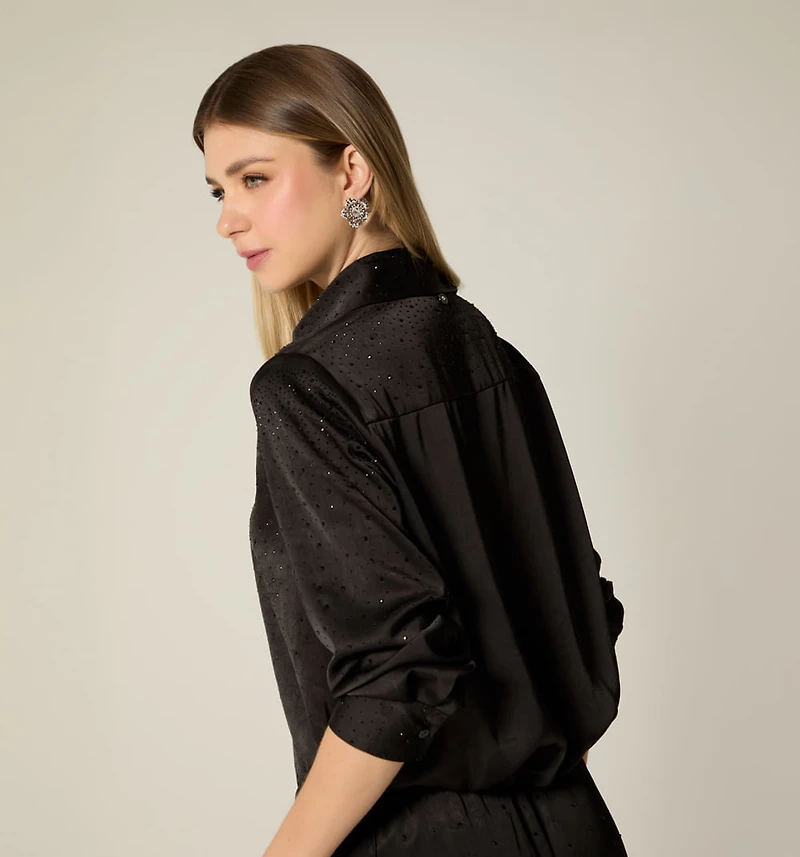LONG SLEEVE BLOUSE WITH HOT FIX