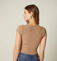 DEEP NECKLINE SHORT SLEEVE BODY