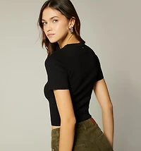 SHORT SLEEVE ROUND NECK BLOUSE