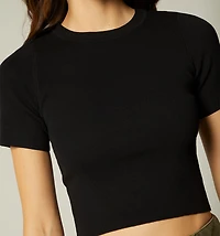 SHORT SLEEVE ROUND NECK BLOUSE