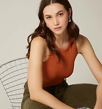 BASIC SLEEVELESS BLOUSE