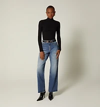 LONG SLEEVE KNITTED SWEATER