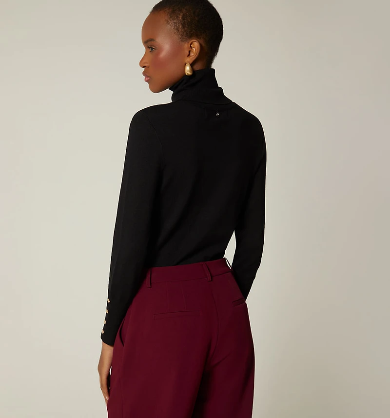 LONG SLEEVE TURTLENECK SWEATER