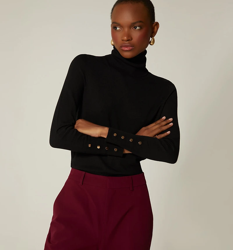 LONG SLEEVE TURTLENECK SWEATER