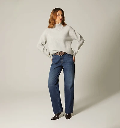 TURTLENECK KNITTED SWEATER