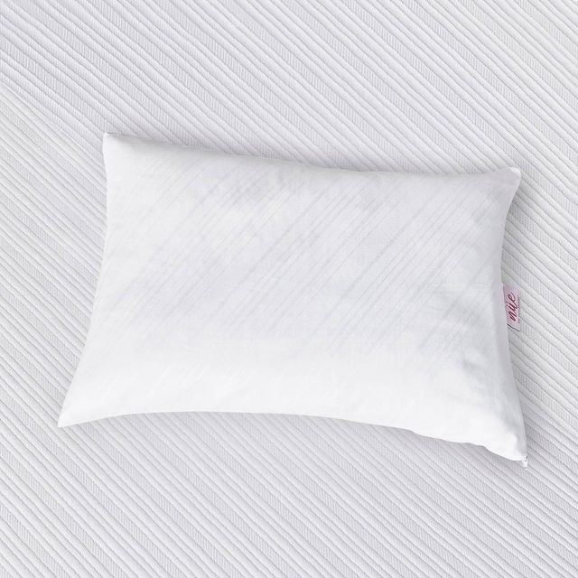 Standard Fresh & Cool Gel Memory Foam Bed Pillow - ne by Novaform