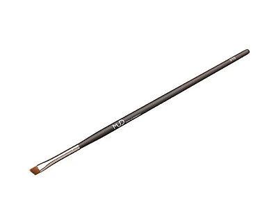 MUD Brush #210 Angle Liner