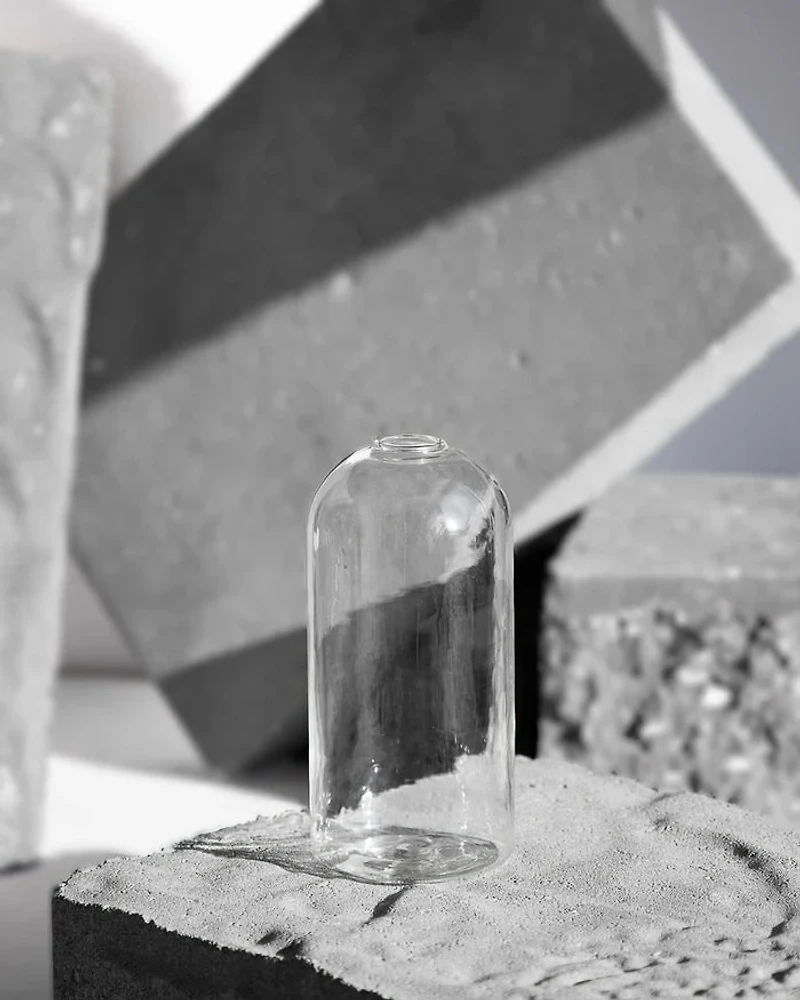 Clear Vase Wylie Collection