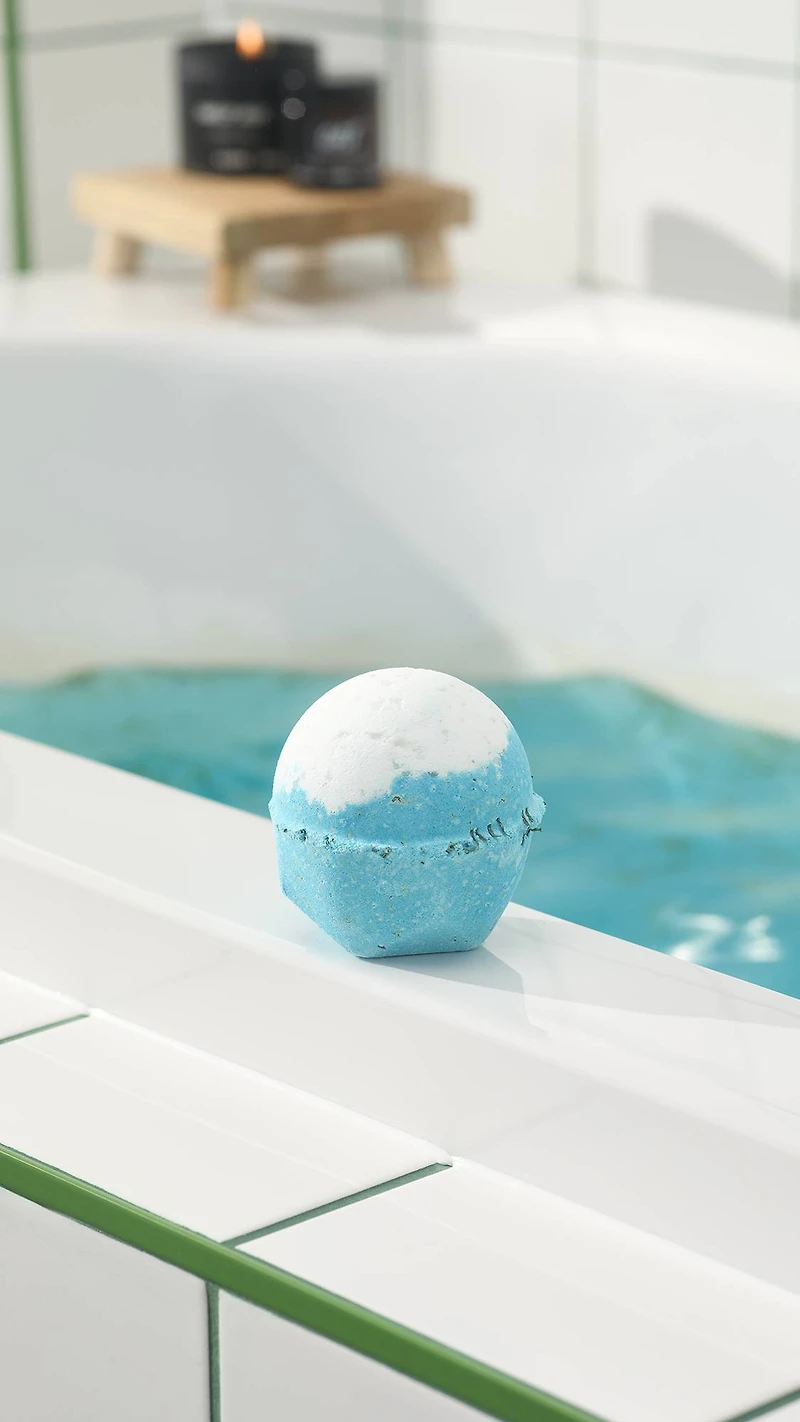 Big Blue bombe pour le bain