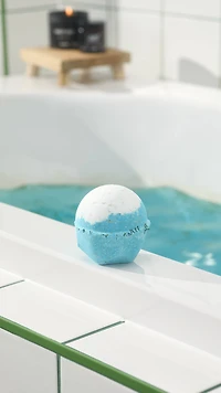 Big Blue bombe pour le bain