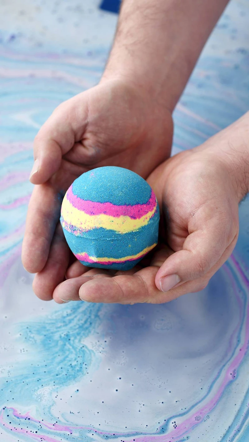 Intergalactic Bath Bomb